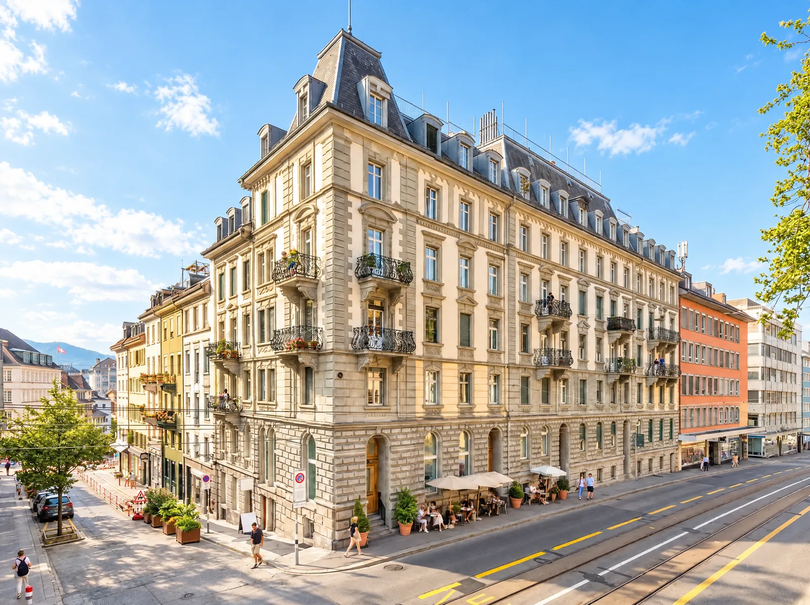 Ein Mehrfamilienhaus mit Läden im Erdgeschoss